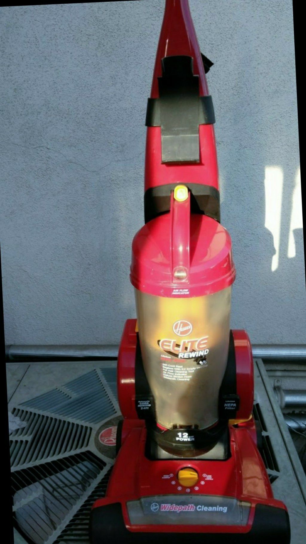 !! Hoover Vacuum