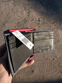 TRUE RELIGION WALLET BRAND NEW