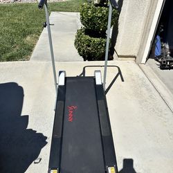 Compact foldable manual treadmill