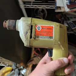 Black And Decker Electric Drill