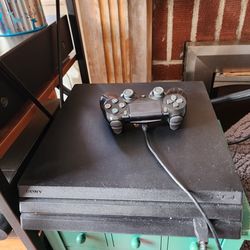 PS4 Pro1G