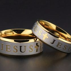 Men's Or Woman’s Stainless Steel Gold Jesus Cross Wedding Ring