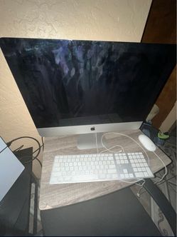 Apple iMac All-in-One Desktop Computer