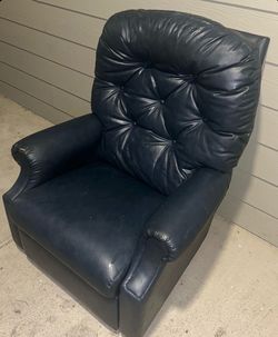 Great Condition Original La -Z-Boy Rocker Recliner with Footrest, Blue
