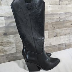 Size 7 Black Cowgirl Boots Faux Leather