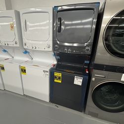 GE 3.8 cu. ft. Washer 5.9 cu. ft. Electric Dryer Combo in Diamond Gray