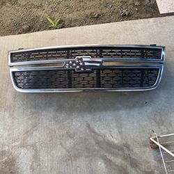 2006 Chevy Silverado Grill 