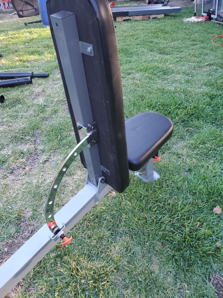 Fitness Gear Pro UB/600 Weight Bench for Sale in Downey, CA OfferUp