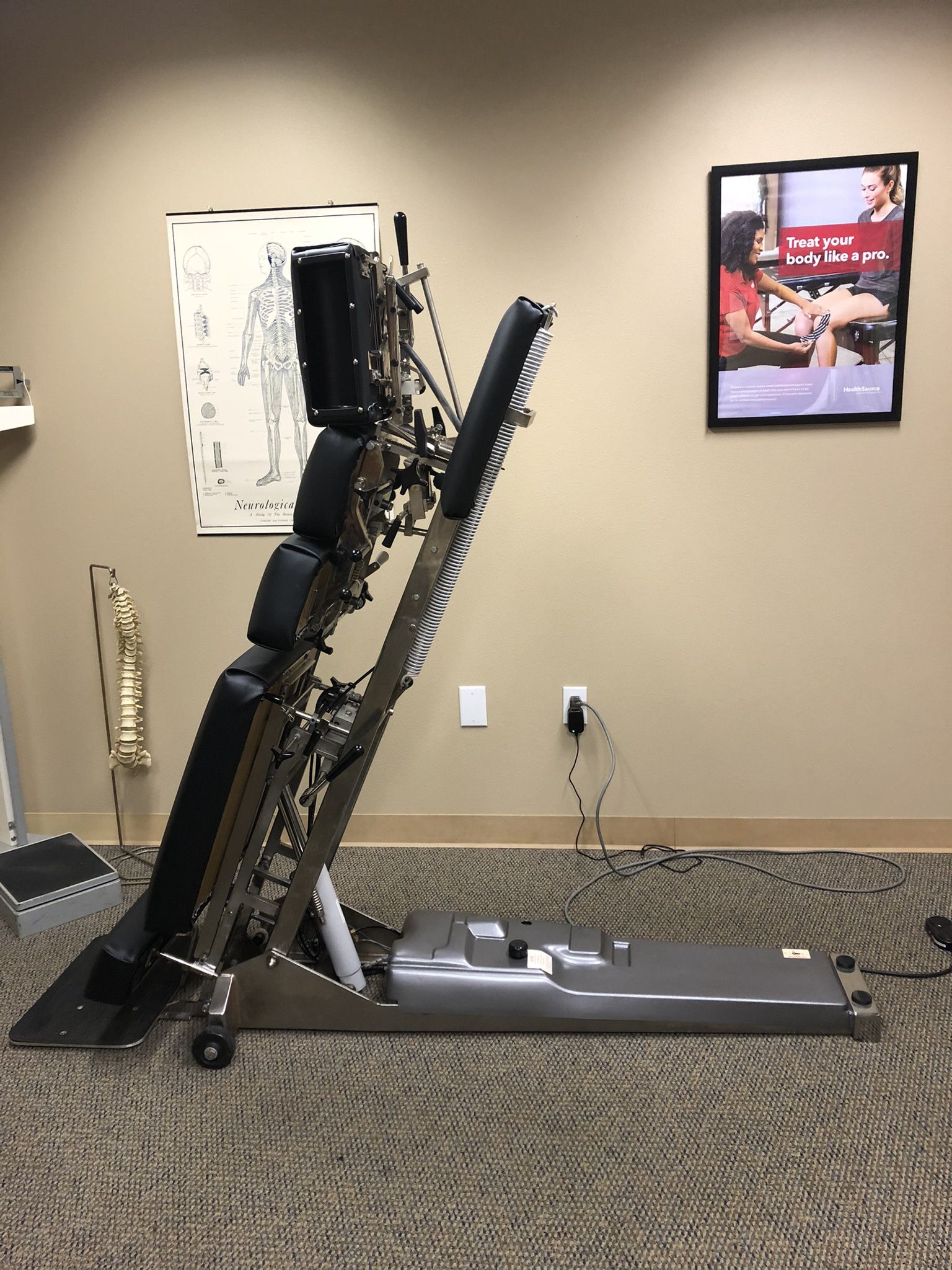 Zenith Cast Iron 230 Chiropractic Table