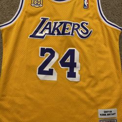 Kobe Bryant jersey Mitchell & Ness 2007-2008  best offer 