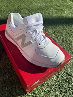 Woman New balance golf shoes