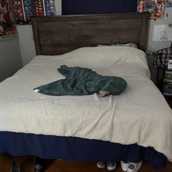 King Bed 