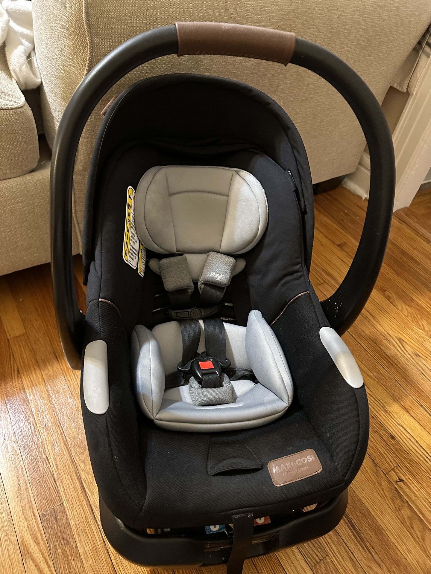 Maxi Cosi Car seat