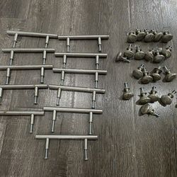 Kitchen Cabinet Door And Drawer Hardware Knobs And Handles