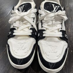 Louis Vuitton Trainer Sneakers Men Size 11