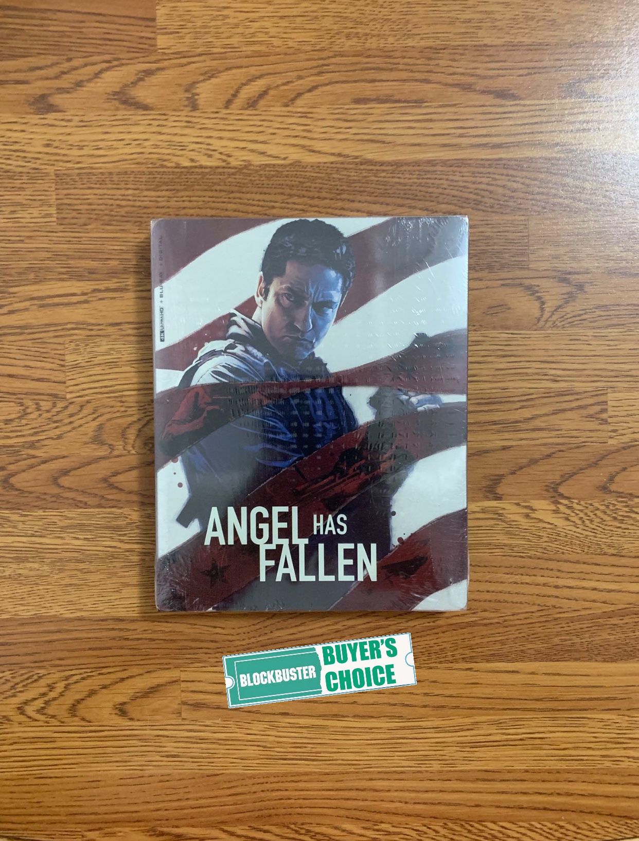 Angel Has Fallen (Walmart Exclusive) [Limited Edition Steelbook] 4K UHD Blu-ray Combo Pack (4K UHD Blu-ray + Blu-ray + Digital Code)