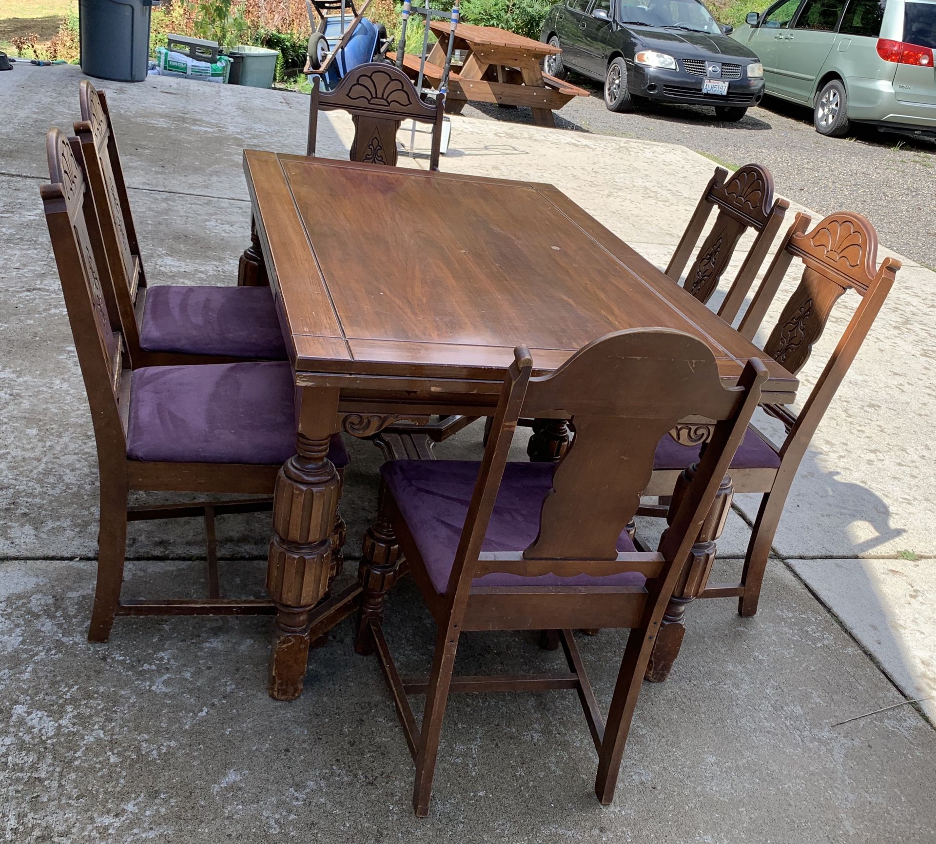 Antique Table & 6 Chairs