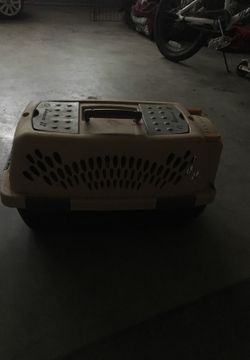 Dog carrier (small)