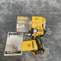 DEWALT 20v BRUSHLESS 3/8 IMPACT WRENCH (TOOL ONLY)