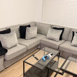 Ikea couch with washable covers 
