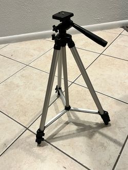 Samsonite extendable tripod