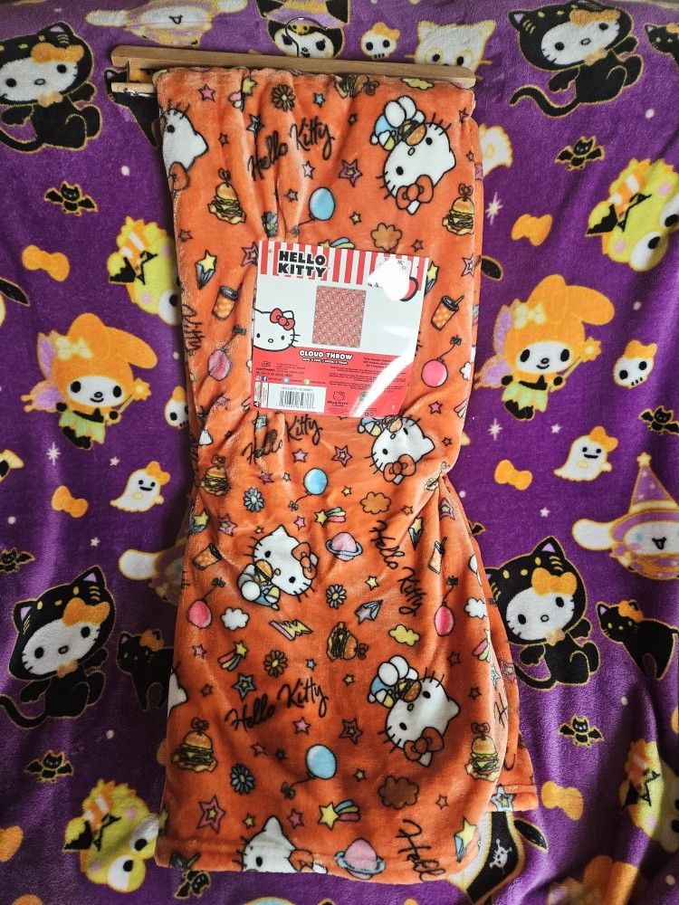 Hello Kitty Blanket $10