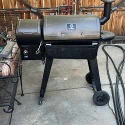 Z Grills pellet Smoker