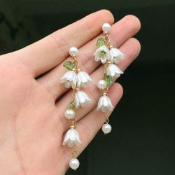 White Bell Flower Dangle Earrings 