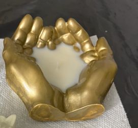 Hope hands candle