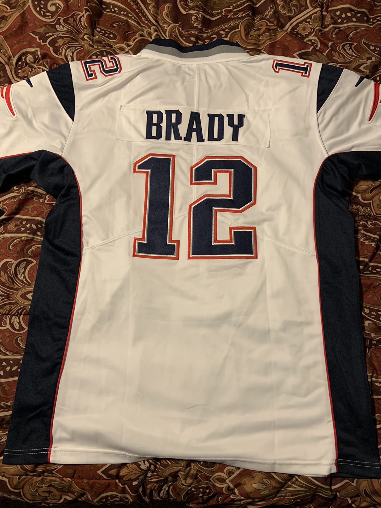 New L Tom Brady Patriots jersey (stitched)