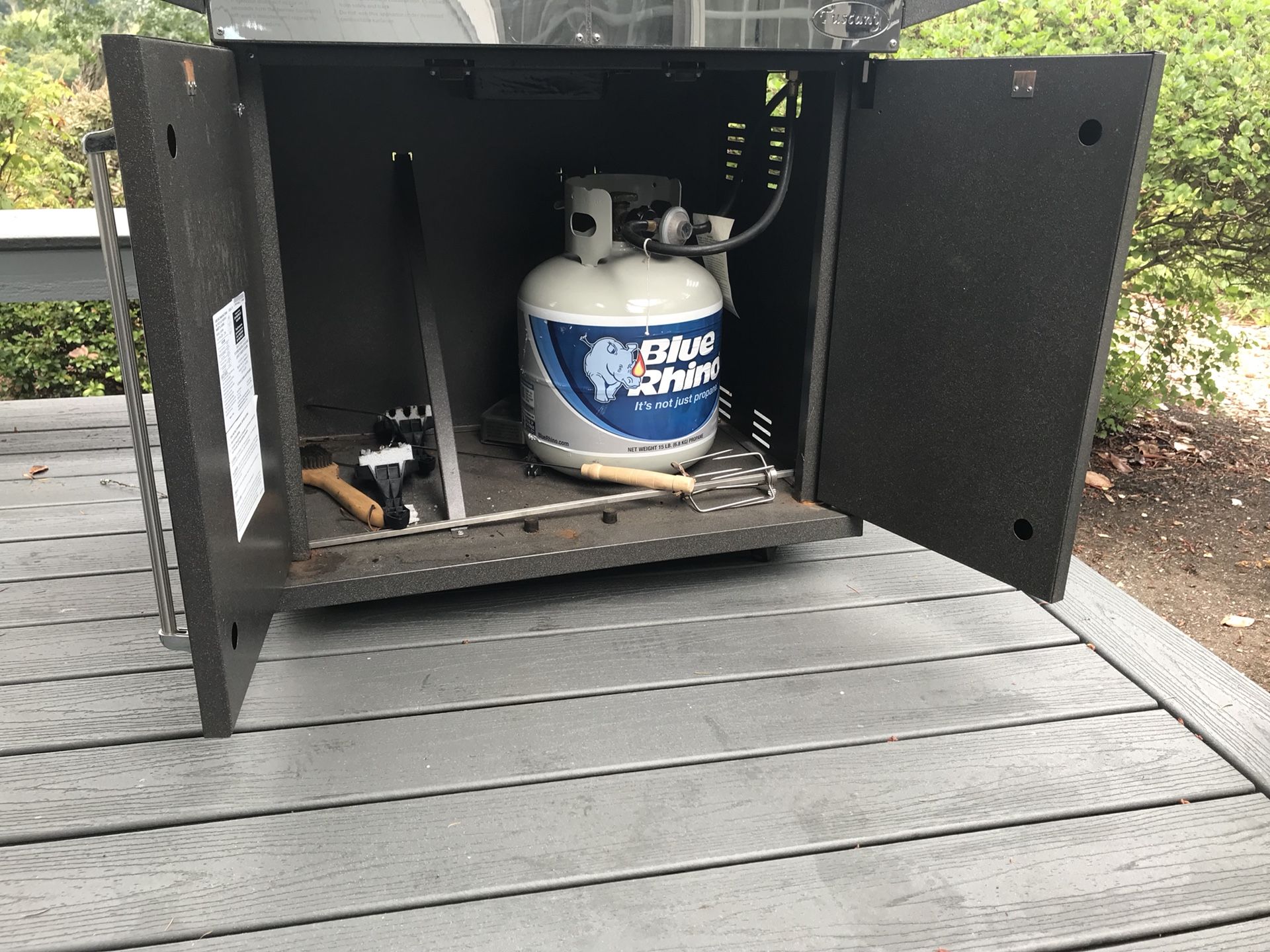 Stainless Steel Tuscany SGR30M Gas Barbecue Grill for Sale in Lakewood