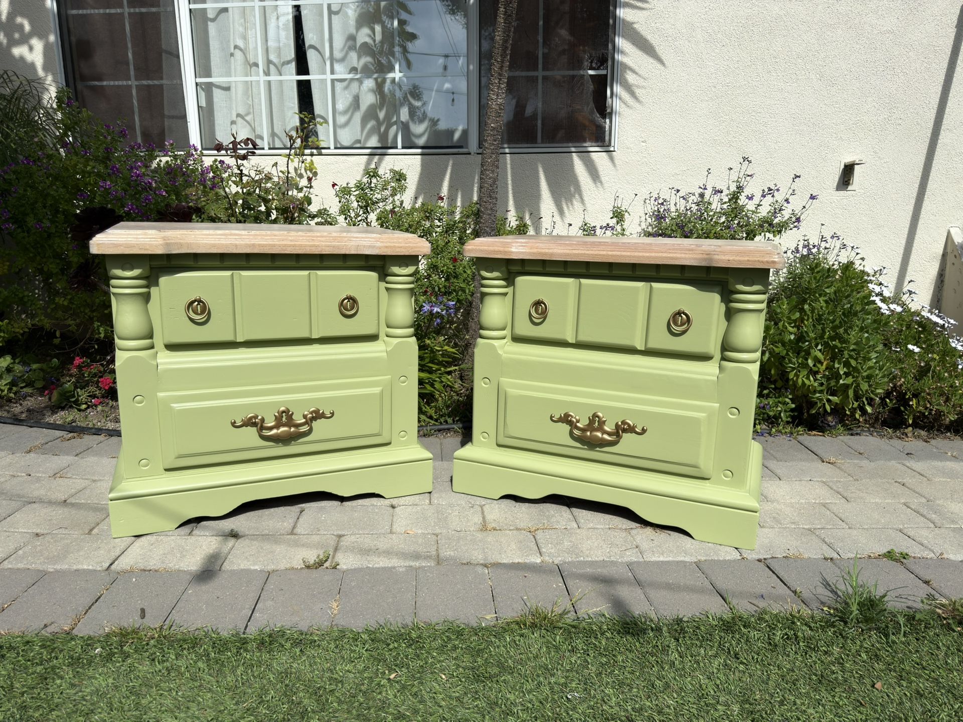 2 Beautiful Nightstands