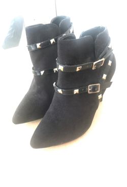 Ankle boots 7