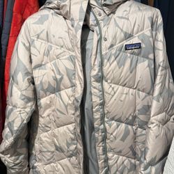 PATAGONIA WOMEN’S JACKET (M)