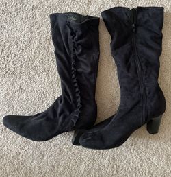 Womens Boots Size 6.5M 