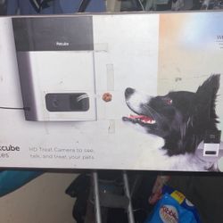Pet Cube