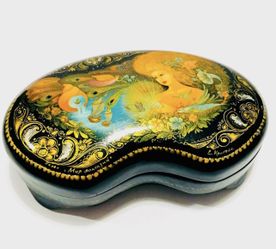 Vtg Palekh “Mir Phantaziy” Russian Lacquer Trinket Box Very Rare Hand Painted