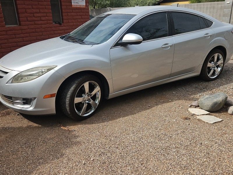 2010 Mazada 6