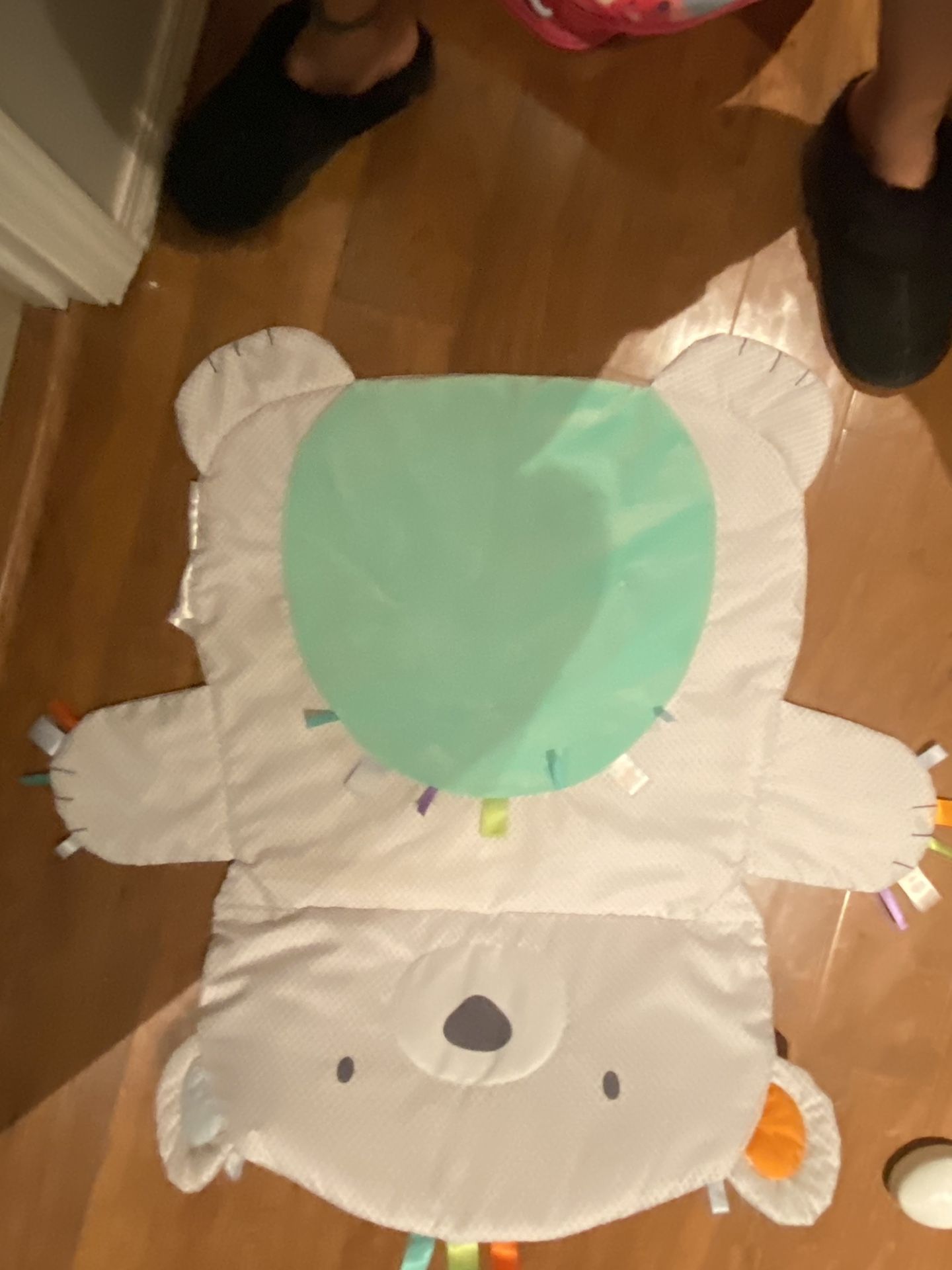 Baby tummy time Matt