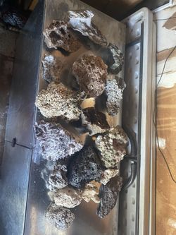 Aquariun Rocks