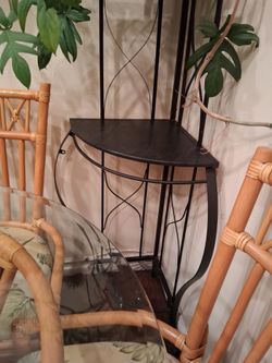 Metal Plant Stand