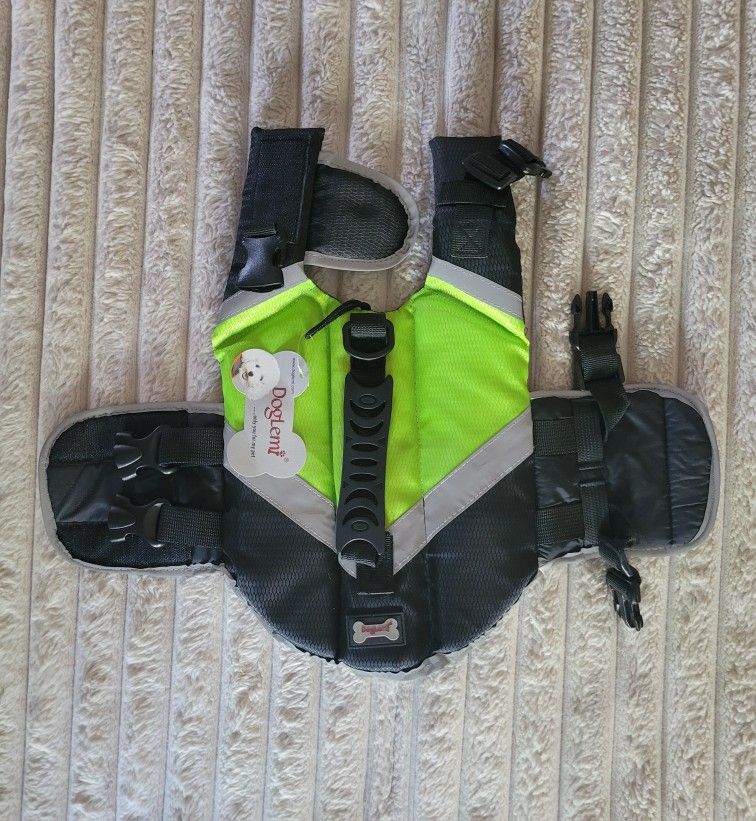 Dog Life Jacket. NEW. Size Small