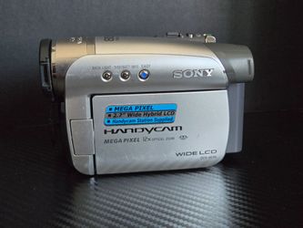 Sony Handycam DCR-HC46 Mini DV Camcorder 12x Zoom Carl Zeiss Lens NightShot Plus