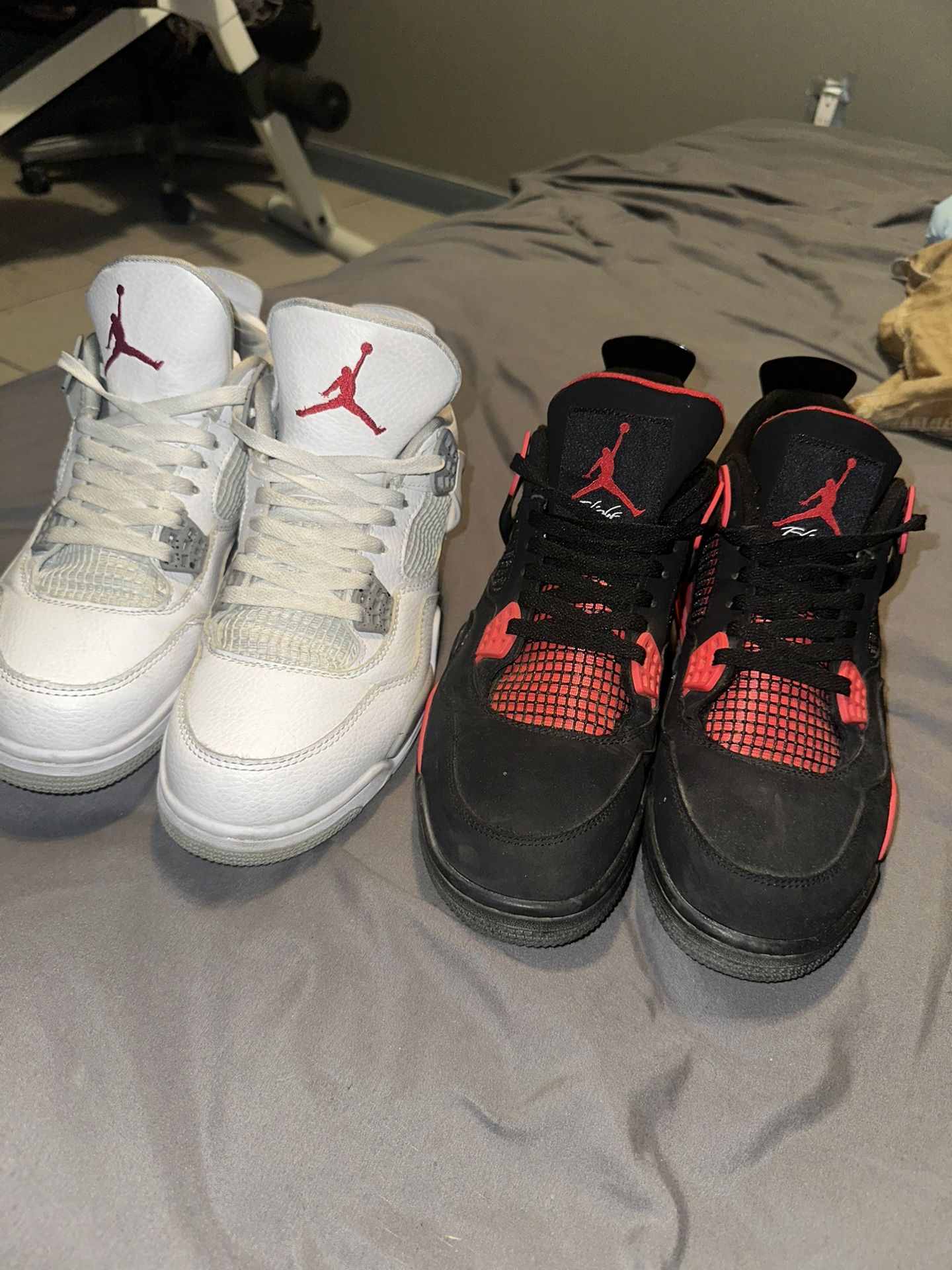 Jordan 4s