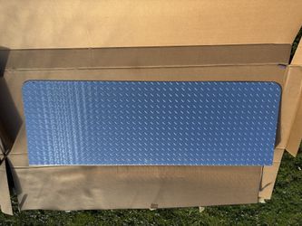 New Dee Zee Diamond Plate Tailgate Protector