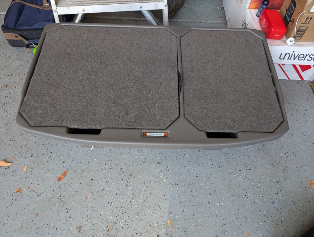 Nissan Leaf Cargo Organizer