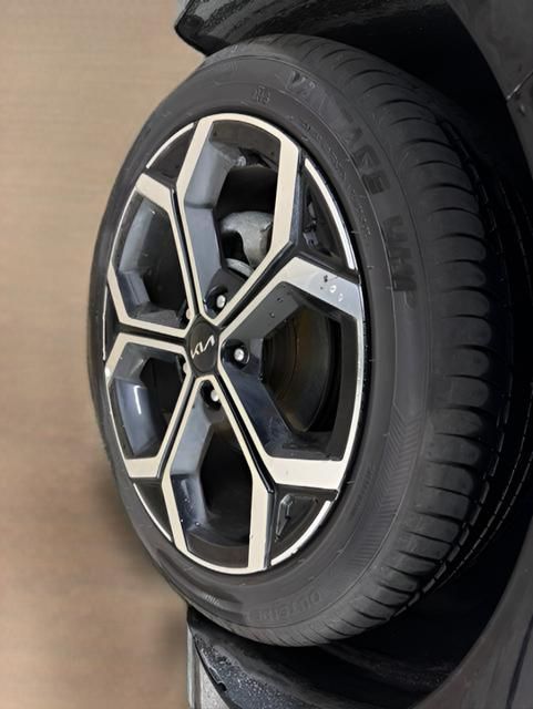2023 Kia Niro