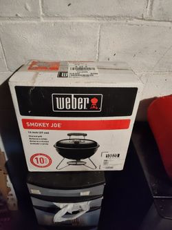 Weber smokey Joe charcoal grill