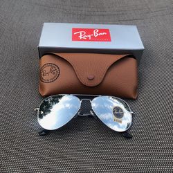 New Ray ban Aviator !!