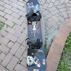 155cm Snowboard With Bindings 